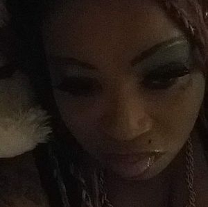 Meet your Posher, Shawntell